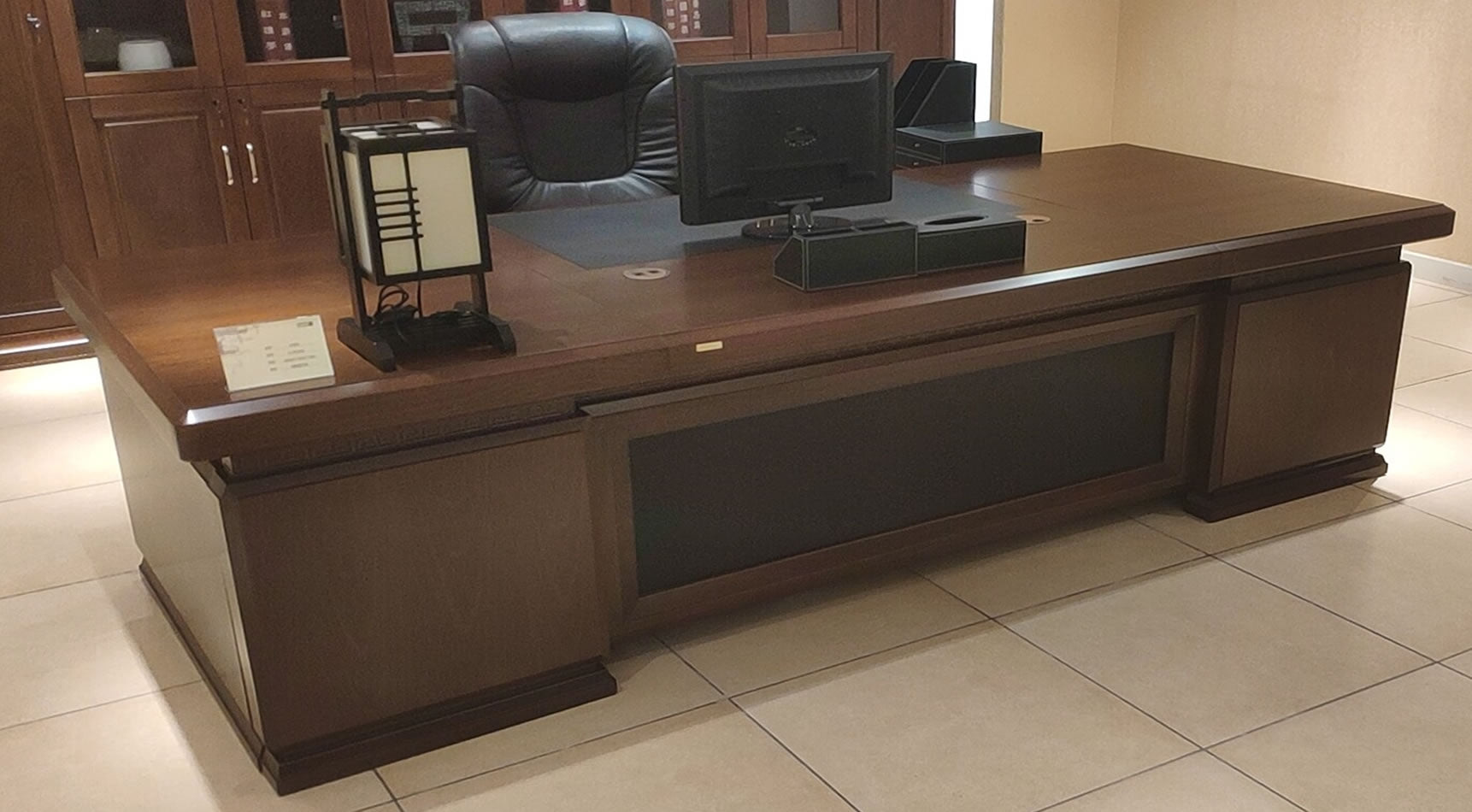 Large Executive Office Desk Real Wood Veneer With Black Leather - 2400mm / 2600mm / 2800mm - 3P241
